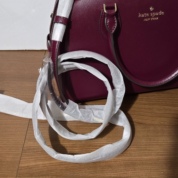 kate spade Madison Blackberry Saffiano Leather - Picture 5 of 11